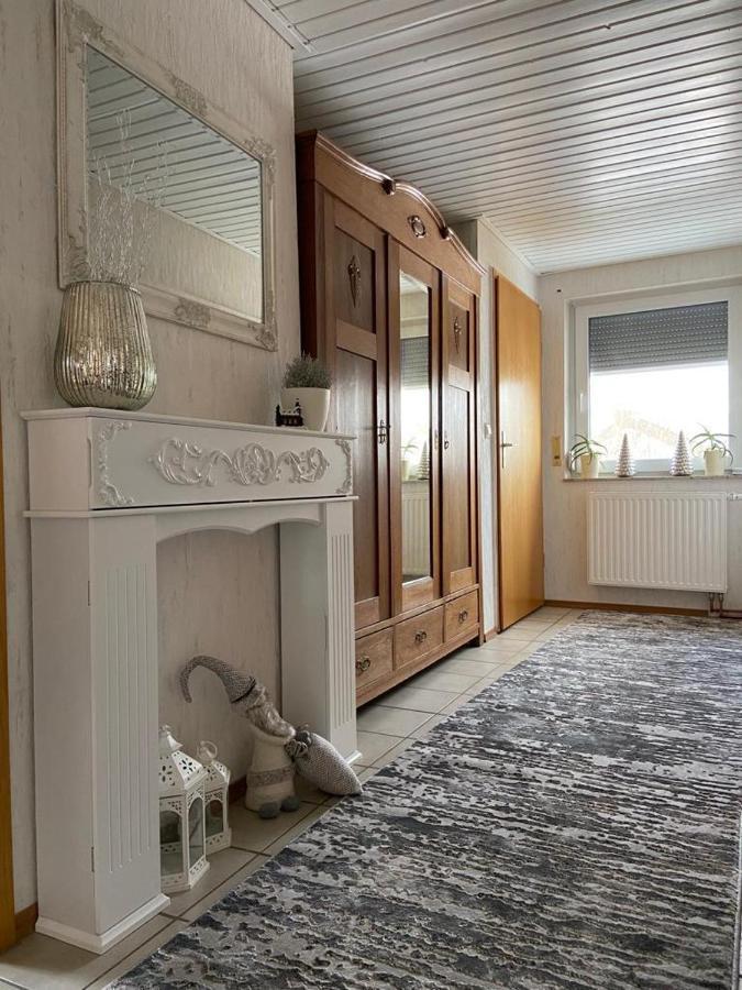 Ferienwohnung Pension Am Berg 빌린겐슈베닝겐 외부 사진
